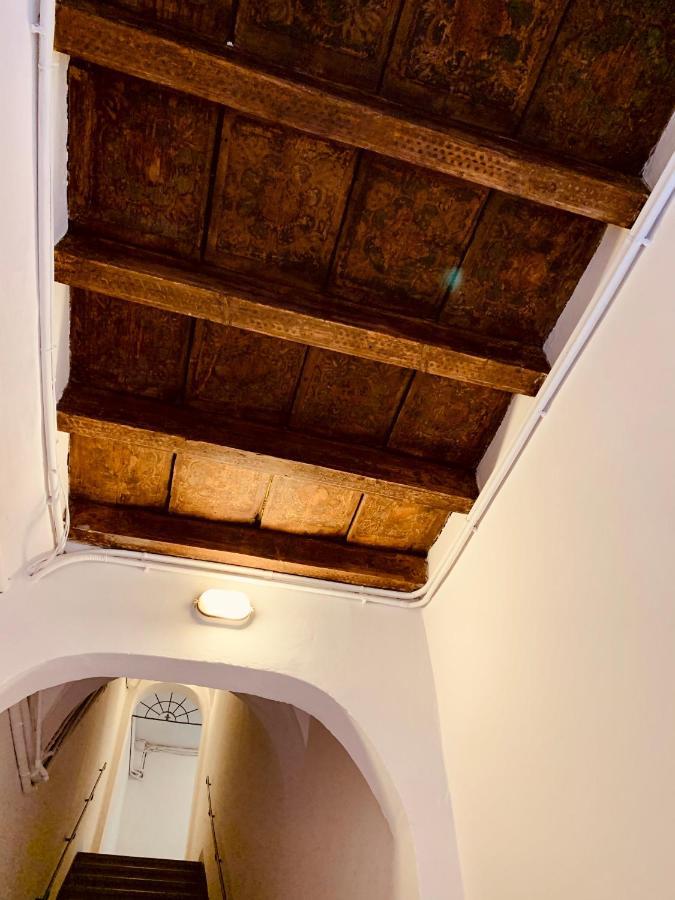 House Of Chariot - In The Heart Of Bologna Apartment Bagian luar foto